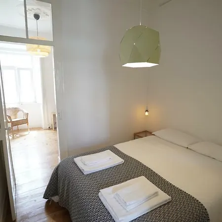姆拉利亚公寓 * Lisboa